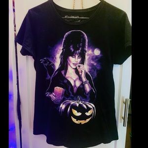 Fright-Rags Halloween Horror Tee of Spooky Queen Elvira!